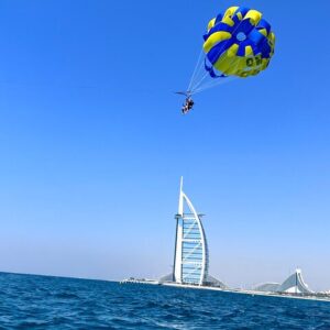 parasailing - Image 5